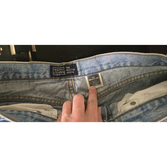 Vintage Old Navy High-Waisted Light Wash Relaxed Fit Mom Jeans Size 16 - Picture 9 of 10